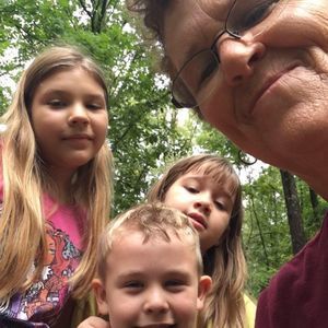 Meet your Posher, Pam